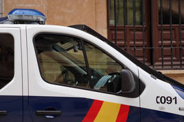 Detenido por robar y reventar un coche en Salamanca