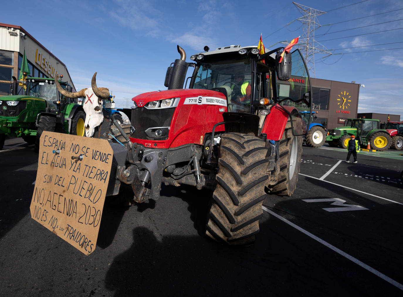 Las protestas del campo en Madrid, en imágenes
