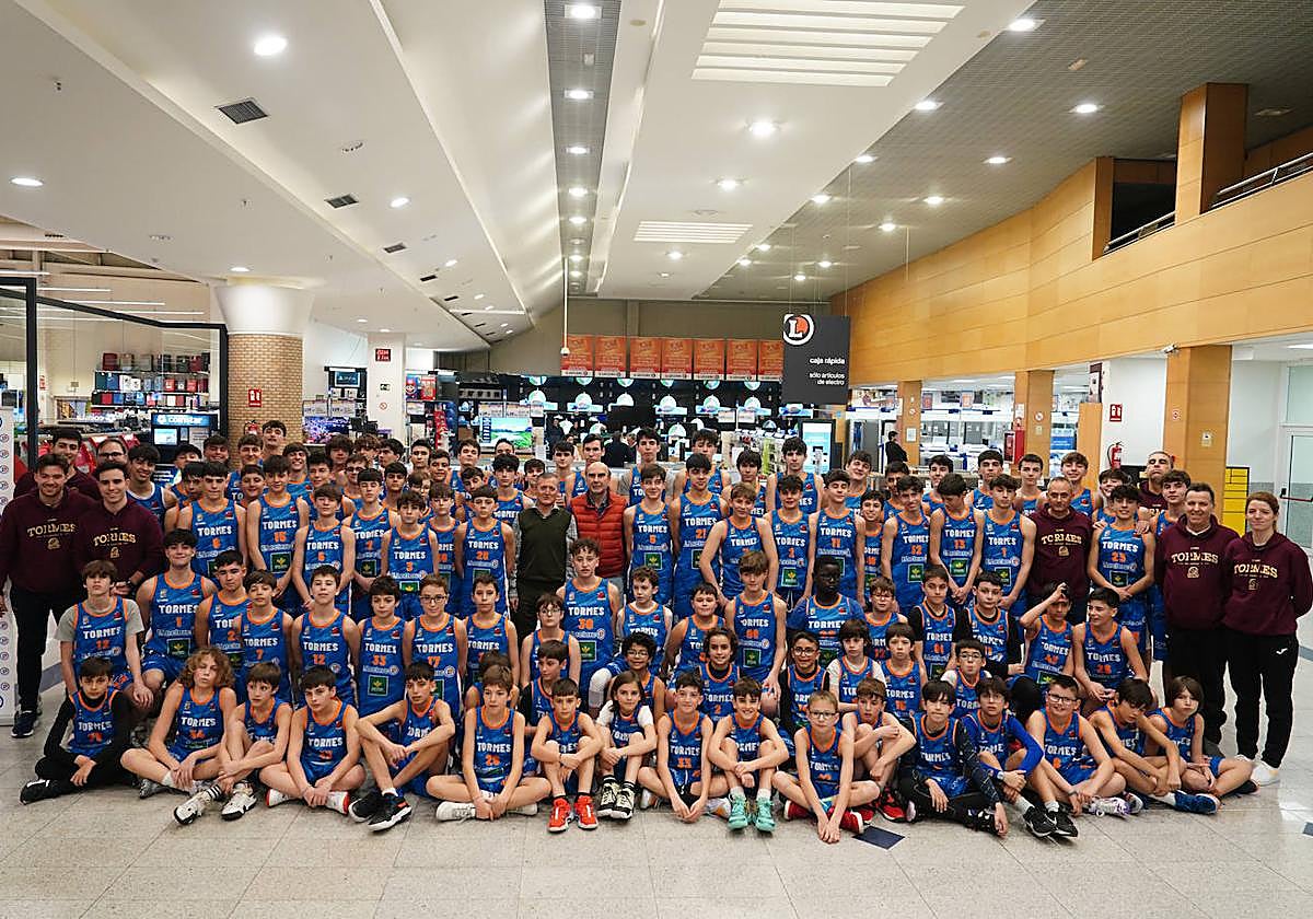 Foto de familia del CB Tormes