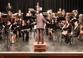 La banda municipal de Béjar, en un concierto.