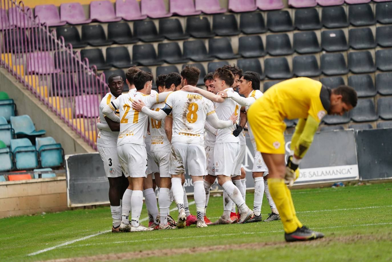 Las mejores imágenes de la victoria del Salamanca UDS frente al Atlético Bembibre