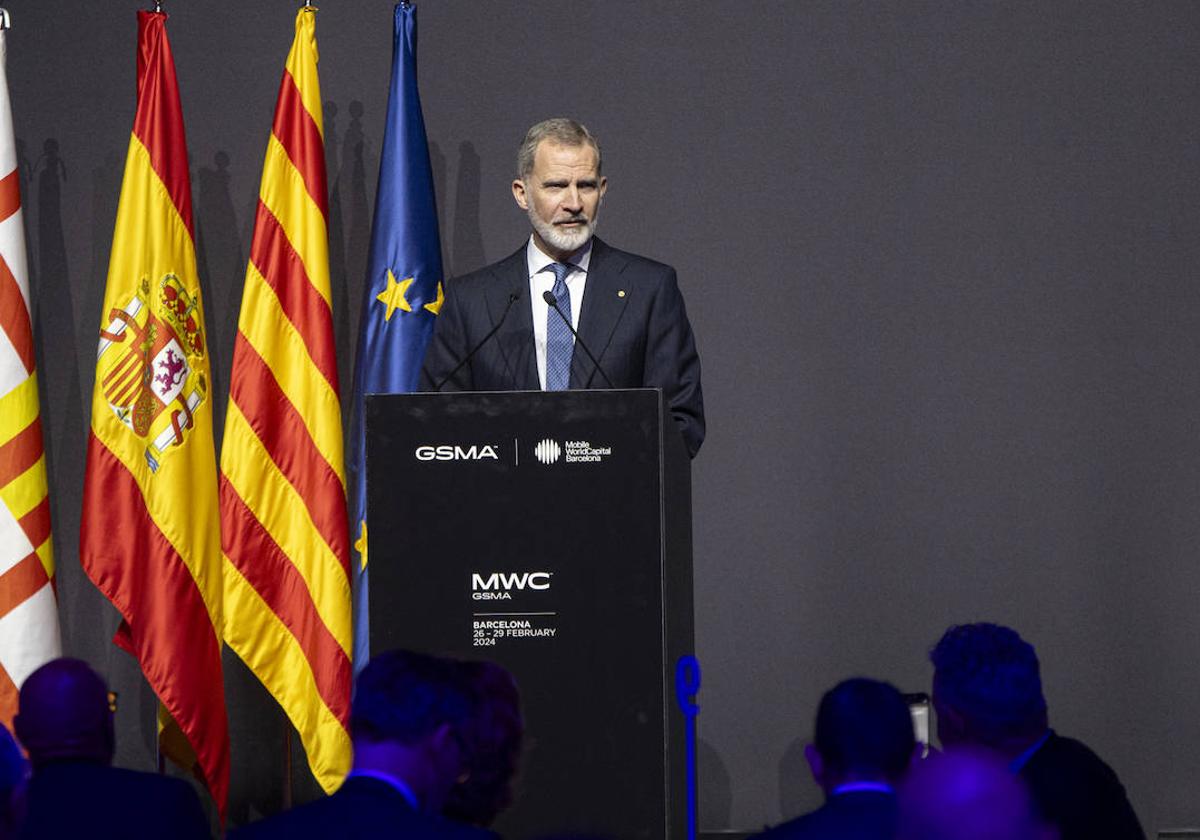 El Rey Felipe VI interviene durante la cena inaugural del MWC