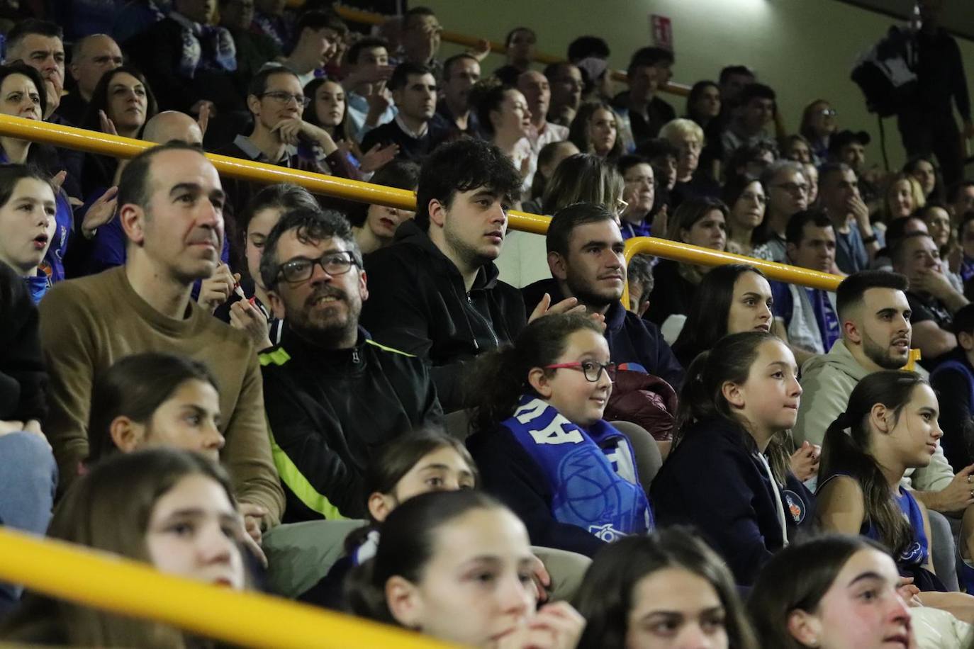 Lleno absoluto en Würzburg: búscate en la grada en el partido contra el Fenerbahce