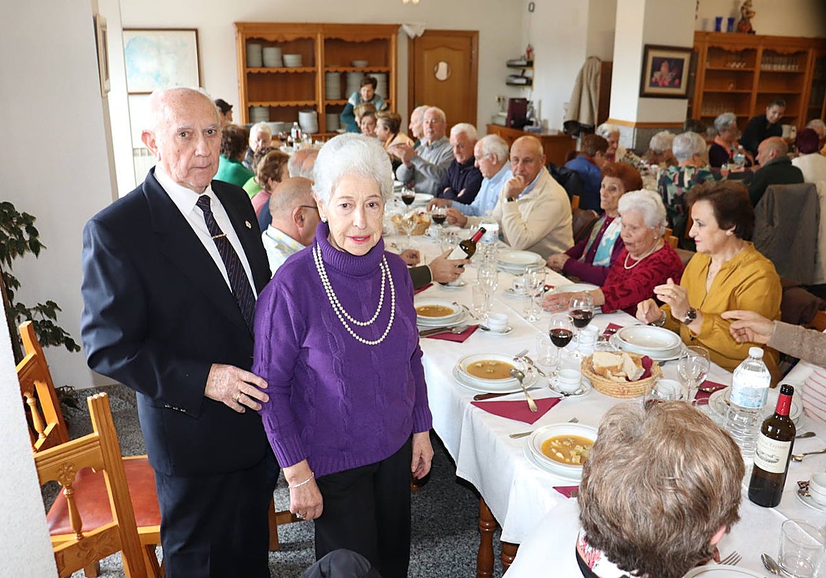 Multitudinario encuentro para cumplir años en bisiesto