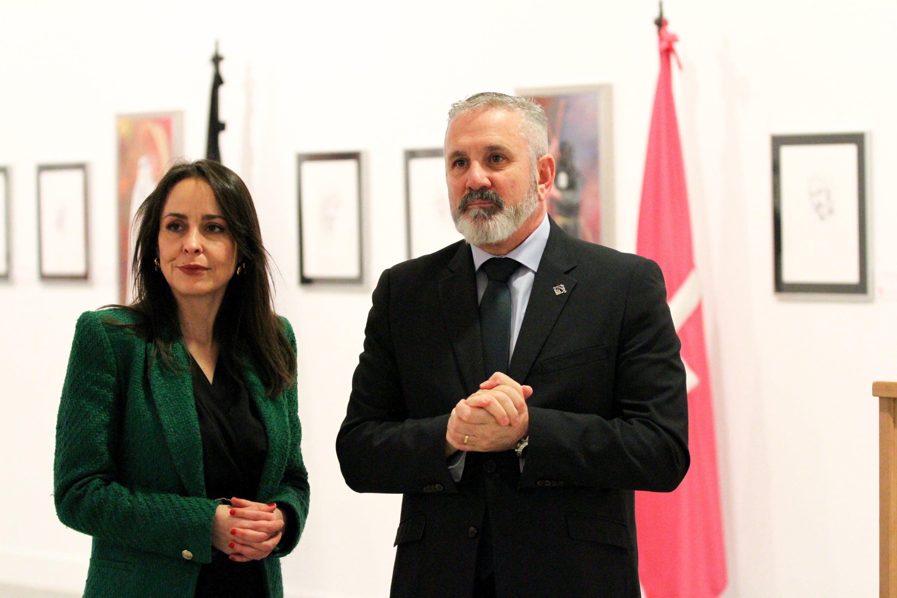 La Pasión salmantina reluce en el Palacio de Congresos con una muestra de Amable Diego