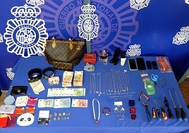 La Policía Nacional logró recuperar el botín, en la fotografía.