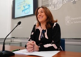 Pilar Sánchez presenta la Ruleta del Reciclaje.