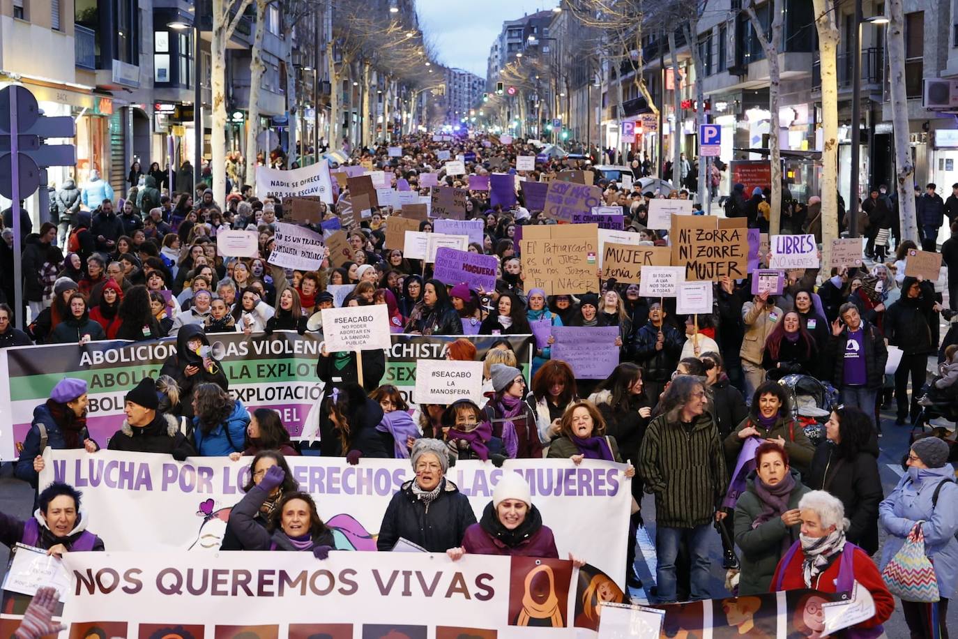 2.000 personas reivindican el Día Internacional de la Mujer en Salamanca