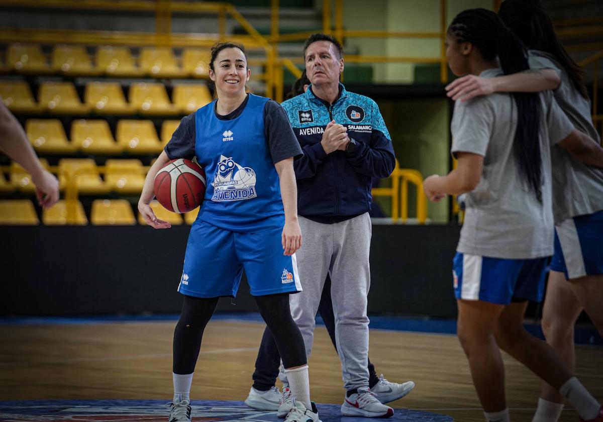 Silvia Domínguez y Nacho Martínez, en el entrenamiento del sábado en Würzburg antes de viajar a Gerona.