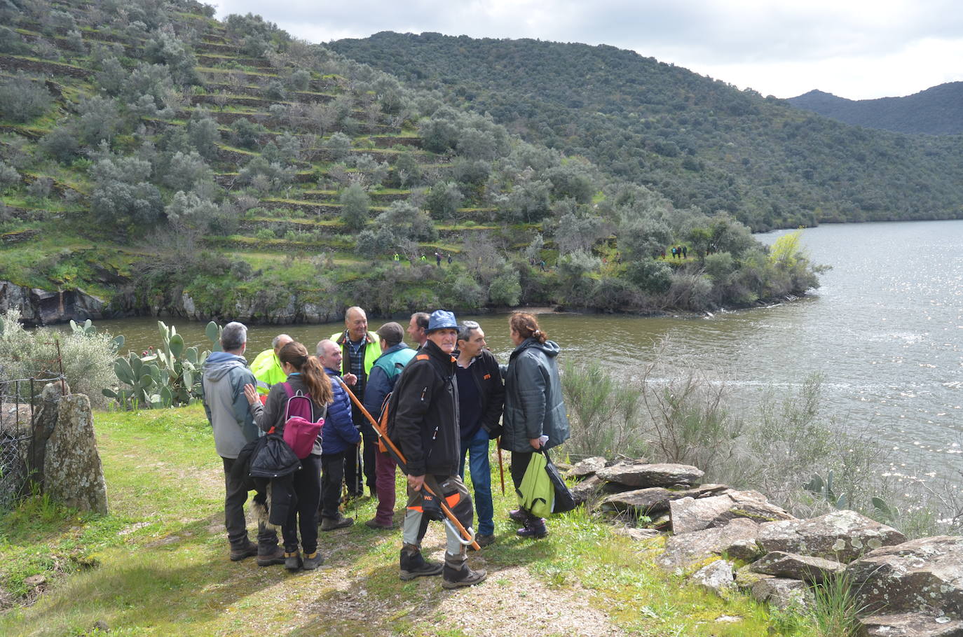 La lluvia respeta los rincones más bellos de la XXVIII Marcha Arribes del Duero