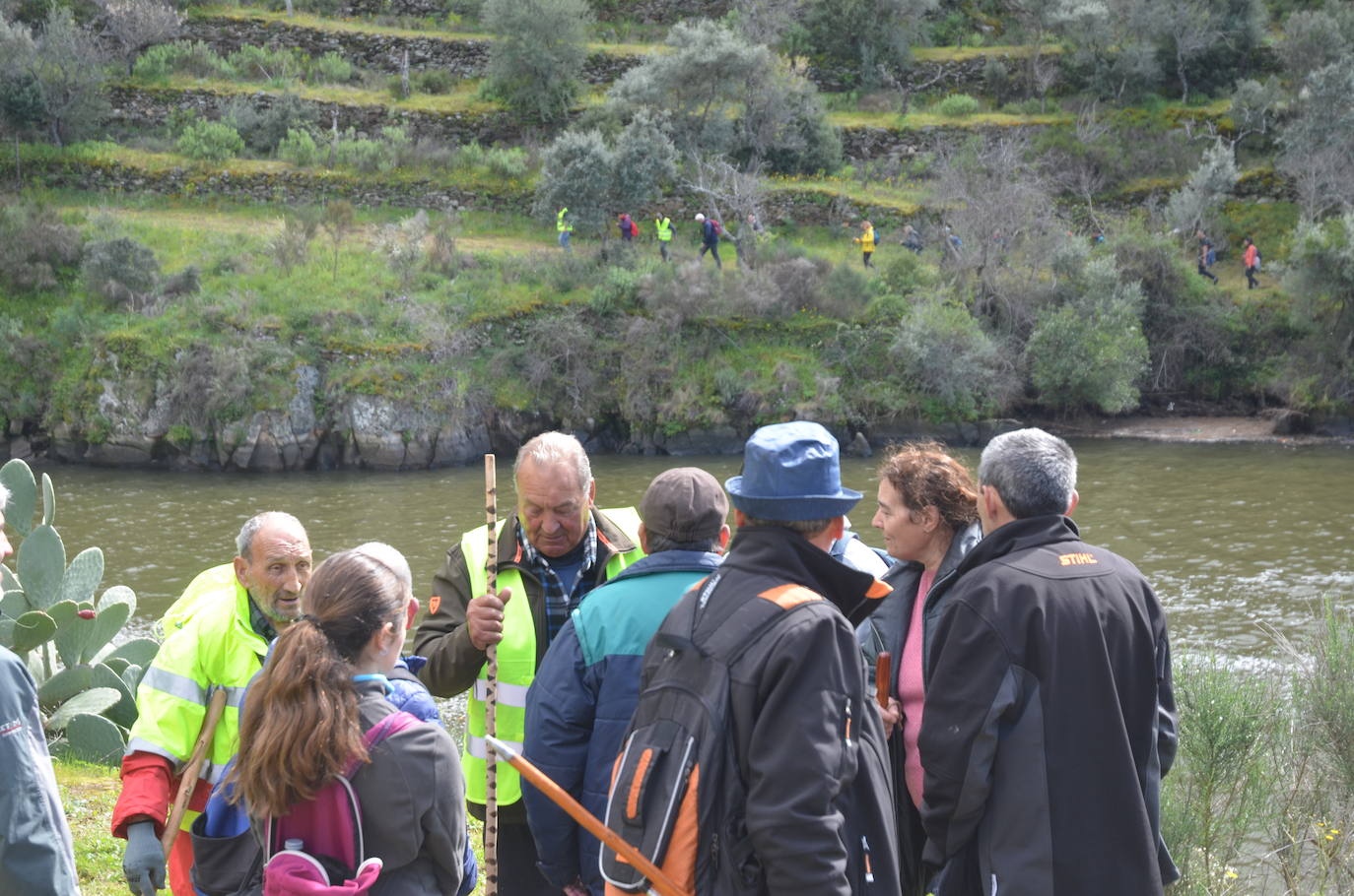 La lluvia respeta los rincones más bellos de la XXVIII Marcha Arribes del Duero