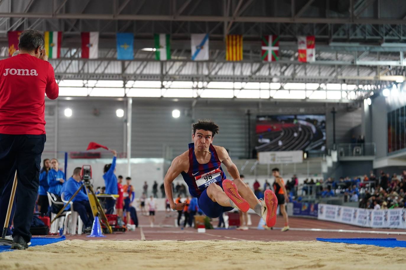 El Nacional sub 20 short track termina en Salamanca con doble récord de España en los 60 metros