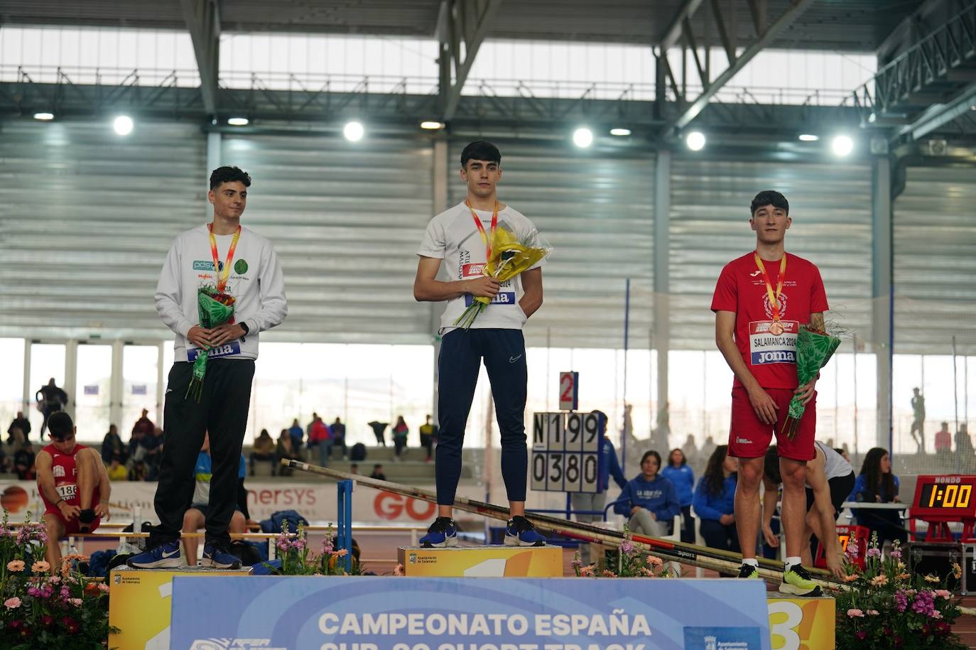 El Nacional sub 20 short track termina en Salamanca con doble récord de España en los 60 metros