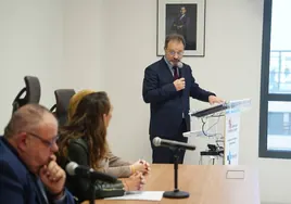 Luis Ángel González, durante su despedida como gerente del Hospital.