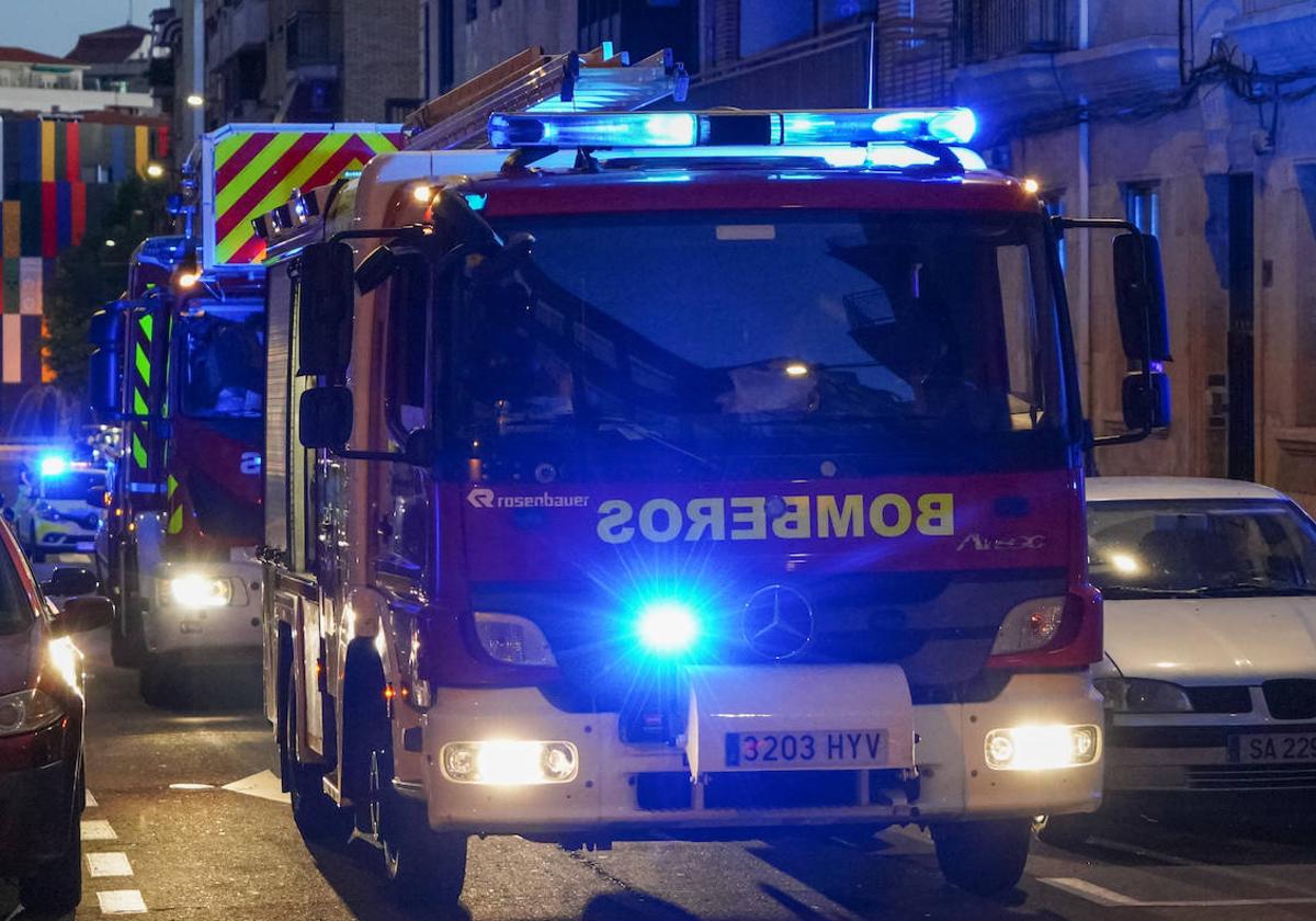 Un camión de Bomberos en Salamanca.