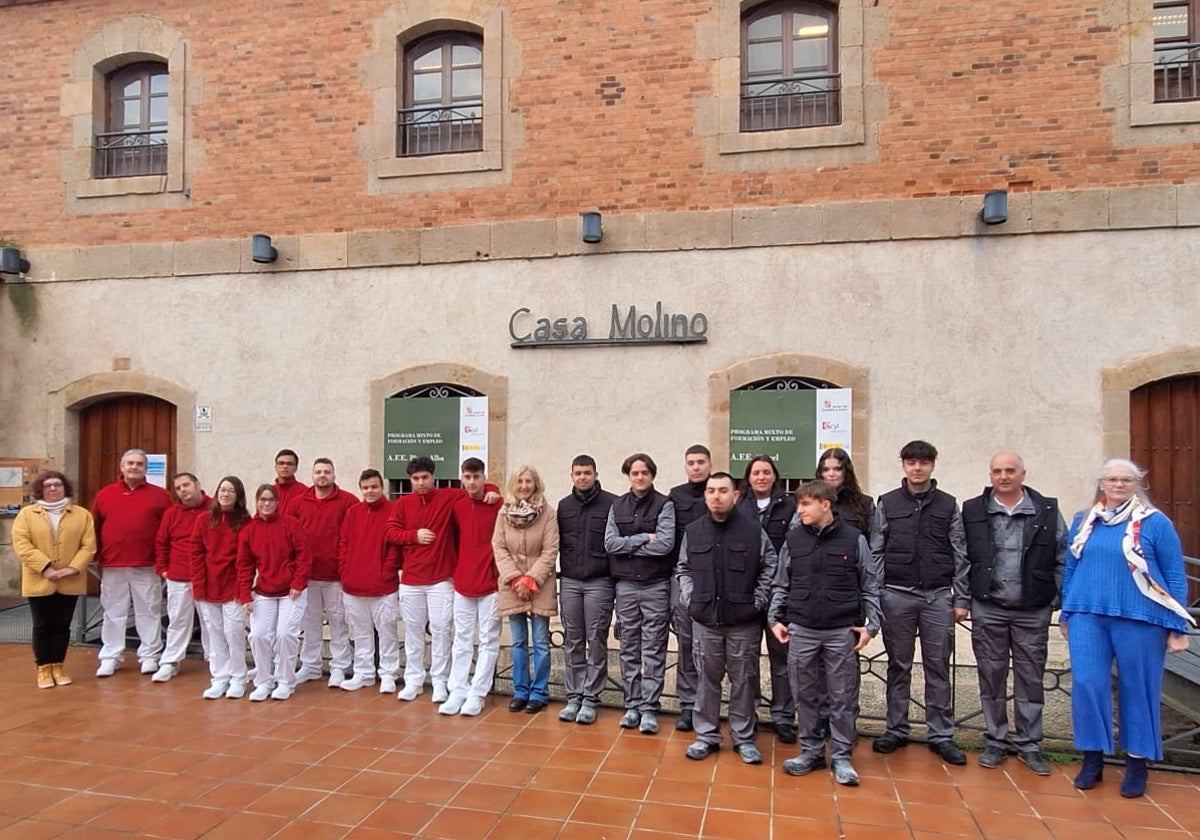 Los alumnos de las dos AFE´s de Alba de Tormes.