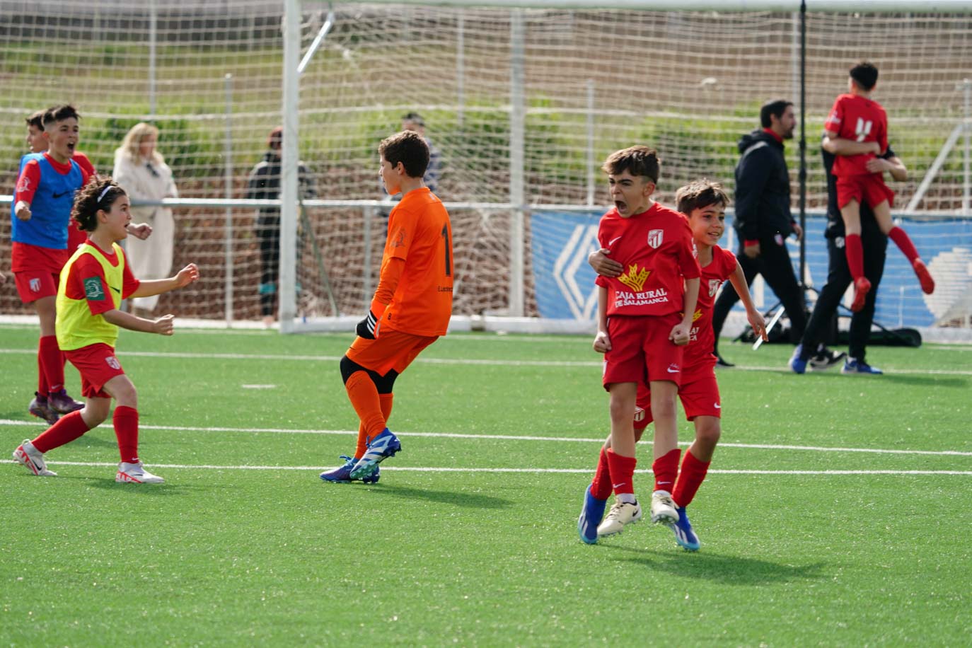 Las mejores imágenes de la jornada 19 del fútbol base en Salamanca