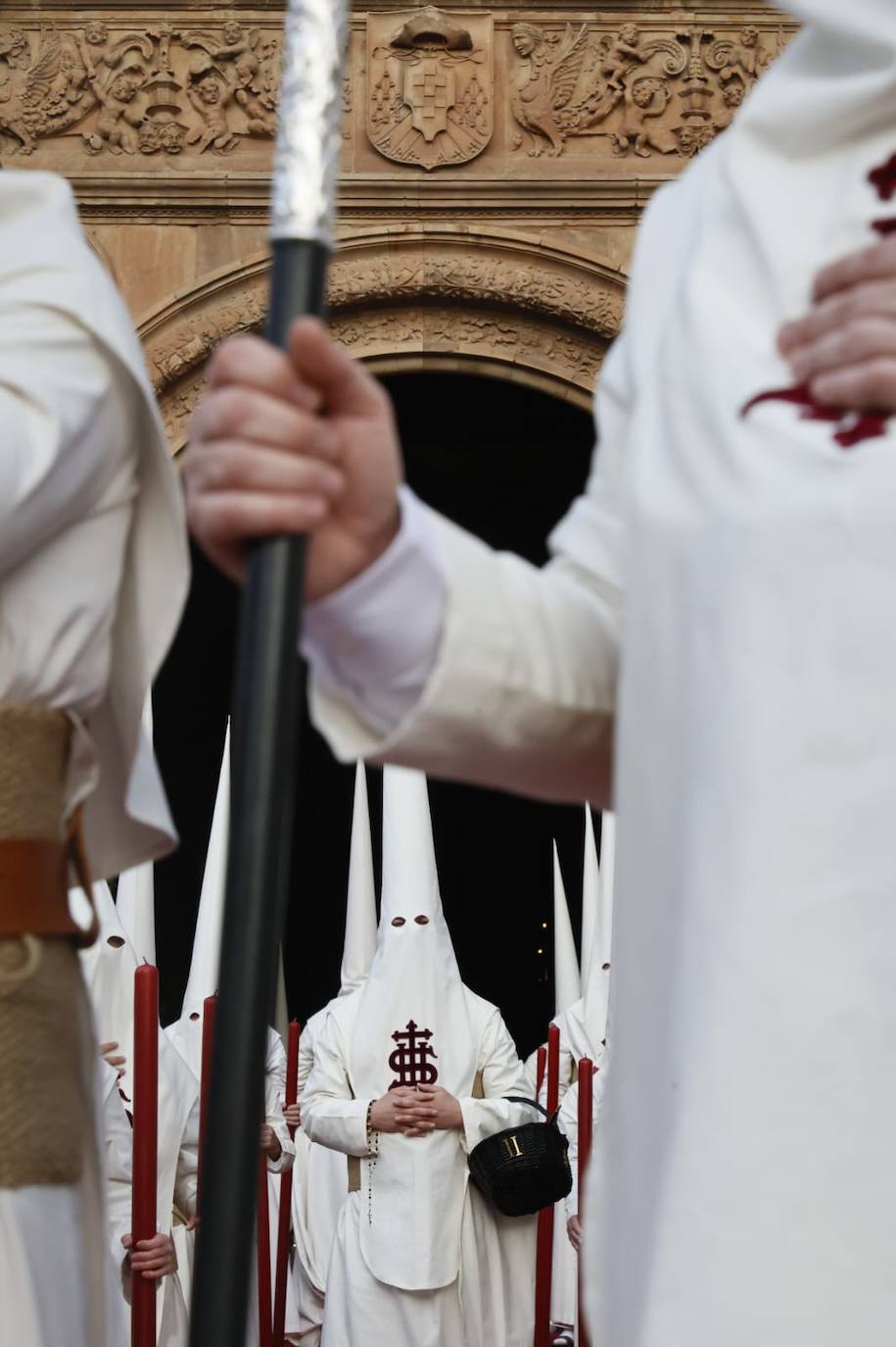 Salida masiva para recibir a un Cristo de la Redención vestido de &#039;Madrugada&#039;