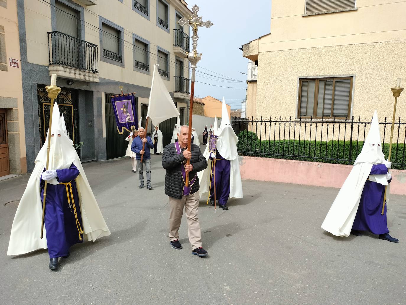 Ledrada abre su Semana Santa con la procesión del Domingo de Ramos