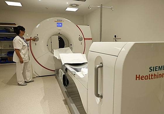 Imagen del nuevo PET instalado en el servicio de Medicina Nuclear.