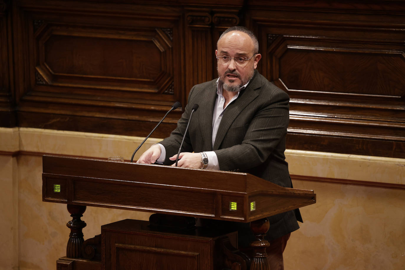 Alejandro Fernández será finalmente el candidato del PP a la Generalitat