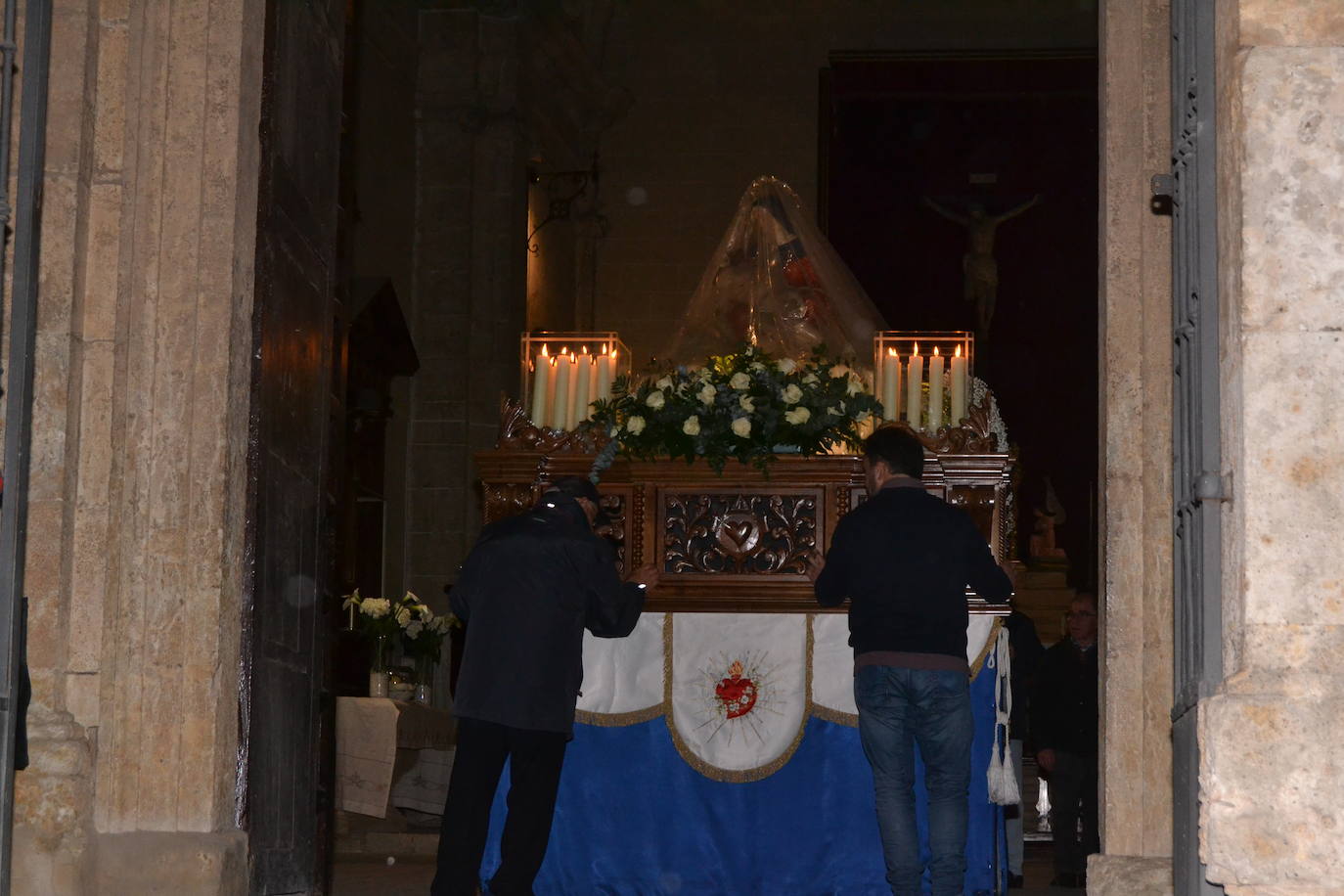 El mal tiempo acorta la procesión de Nuestra Señora de las Angustias en Ciudad Rodrigo