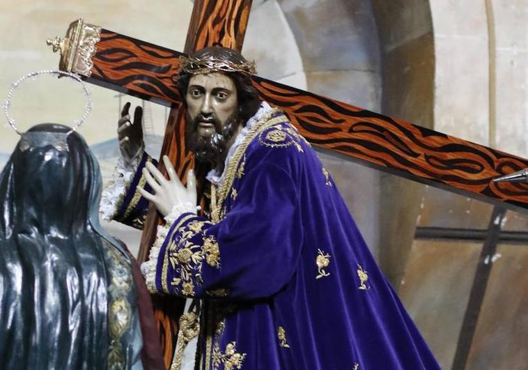 En directo: todas las procesiones de hoy Viernes Santo en Salamanca