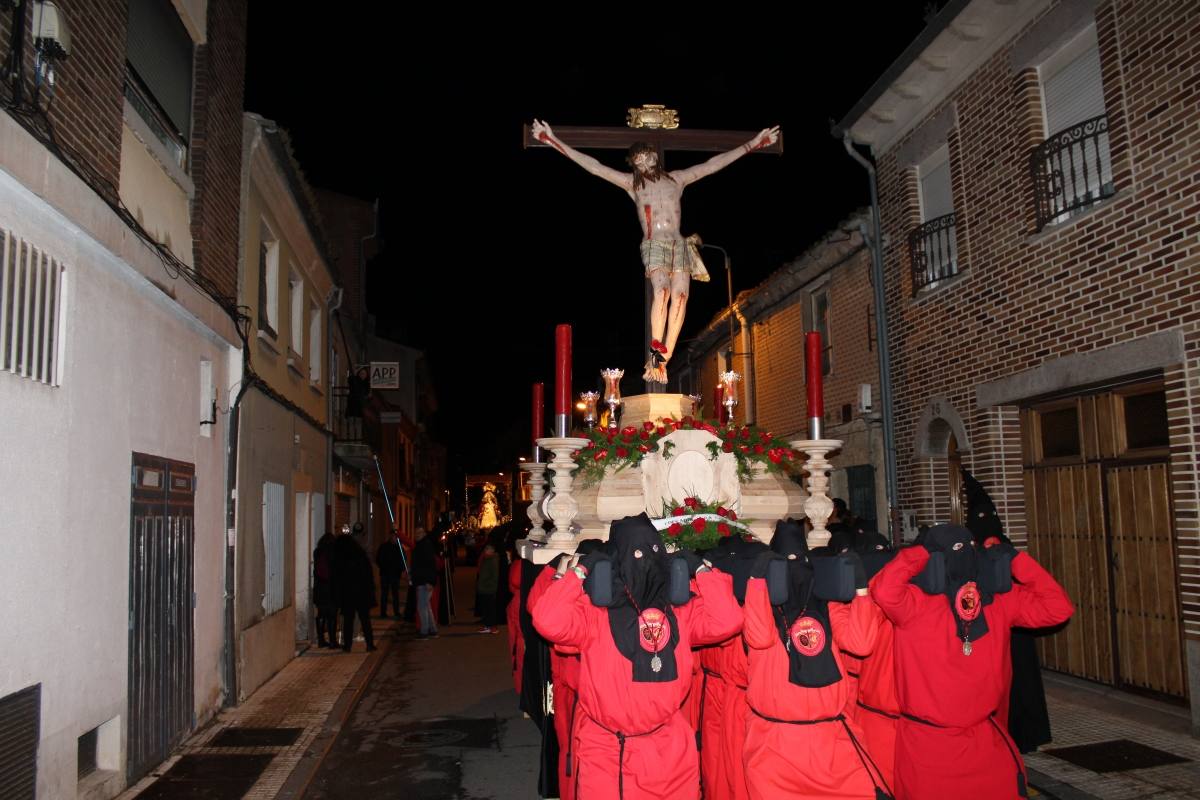 Concentración de emociones en el Santo Entierro de Peñaranda de Bracamonte