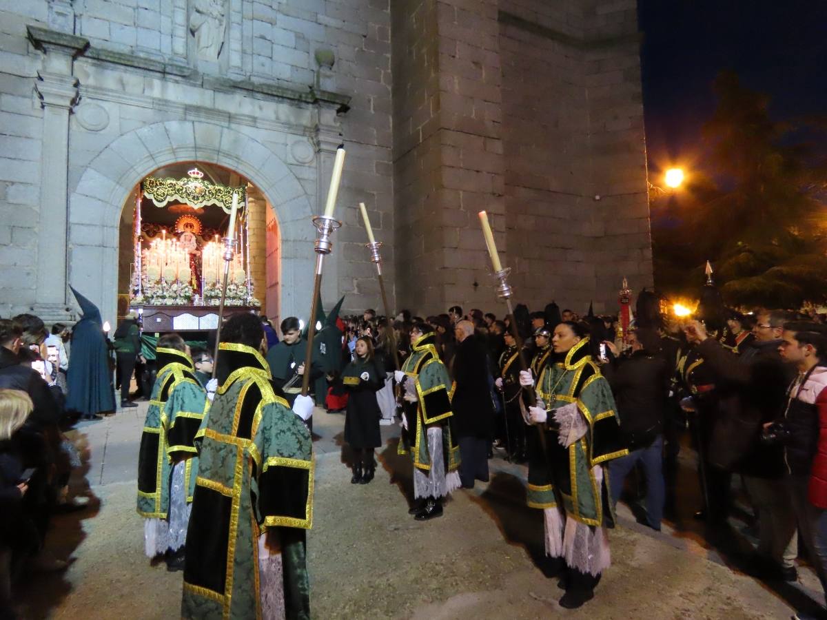 Concentración de emociones en el Santo Entierro de Peñaranda de Bracamonte