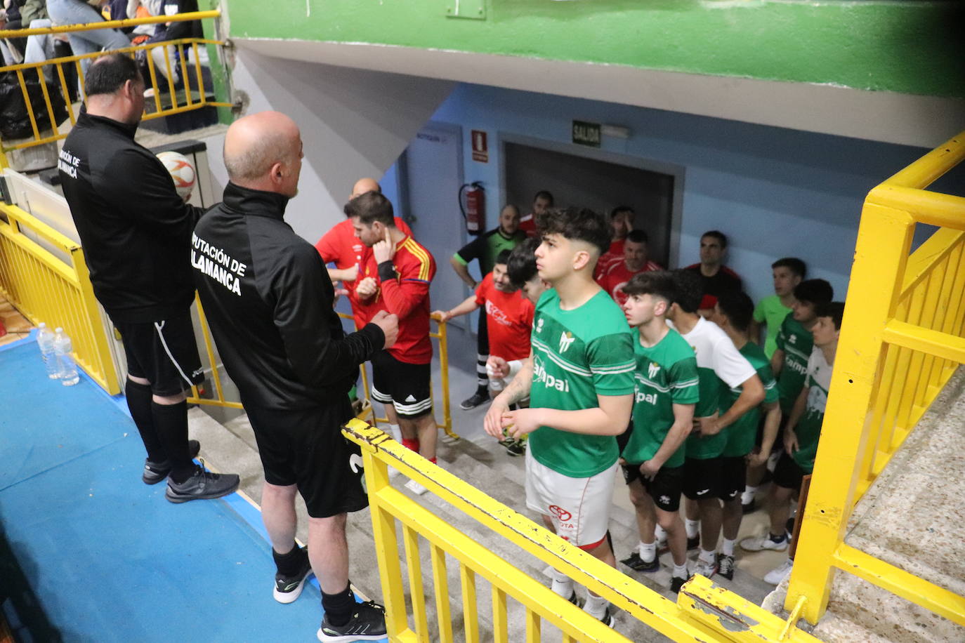 La Banda se lleva la victoria en el torneo solidario de fútbol sala disputado en Béjar