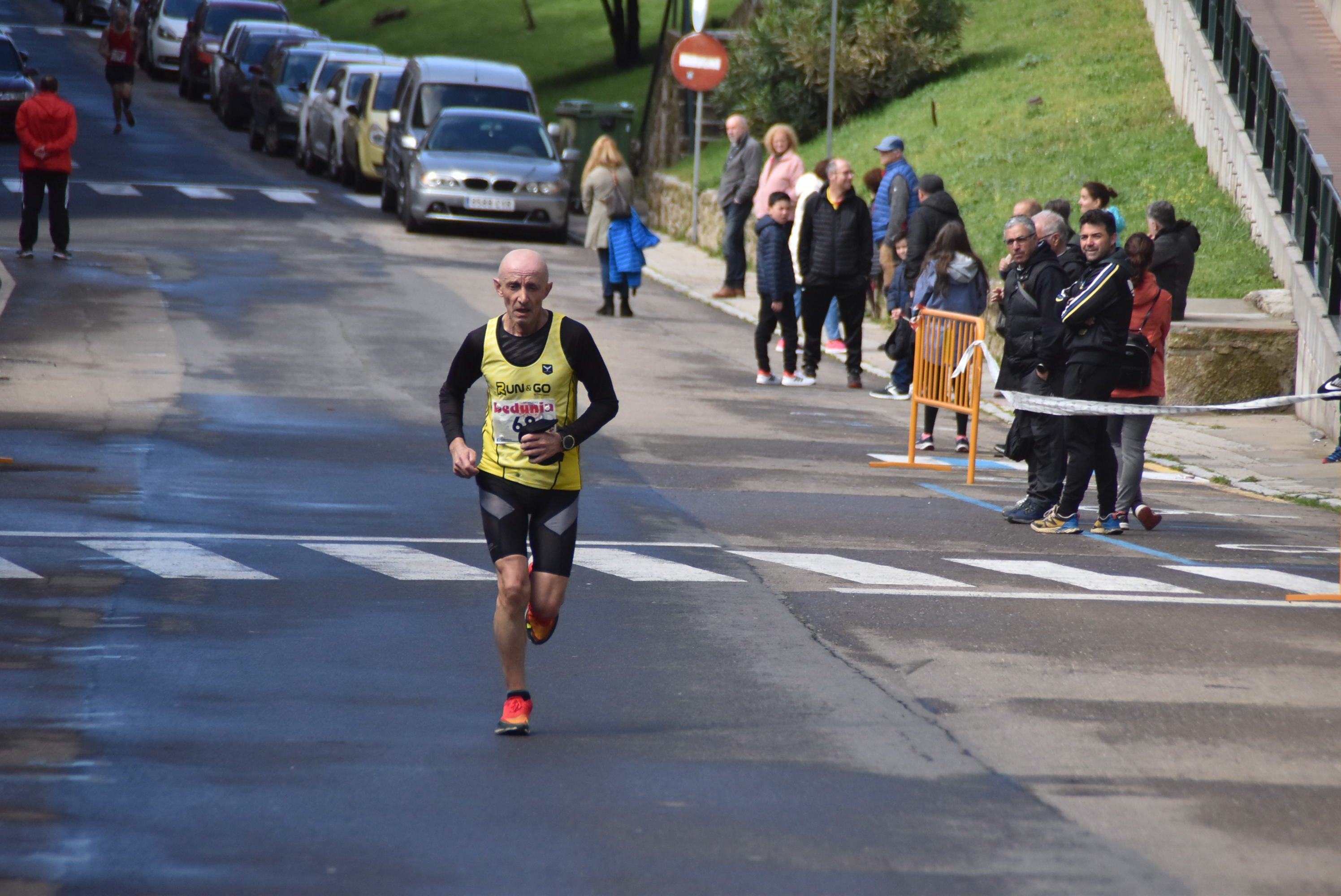 Dani Sanz y Ester Rodríguez ganan la Medio Maratón de Béjar