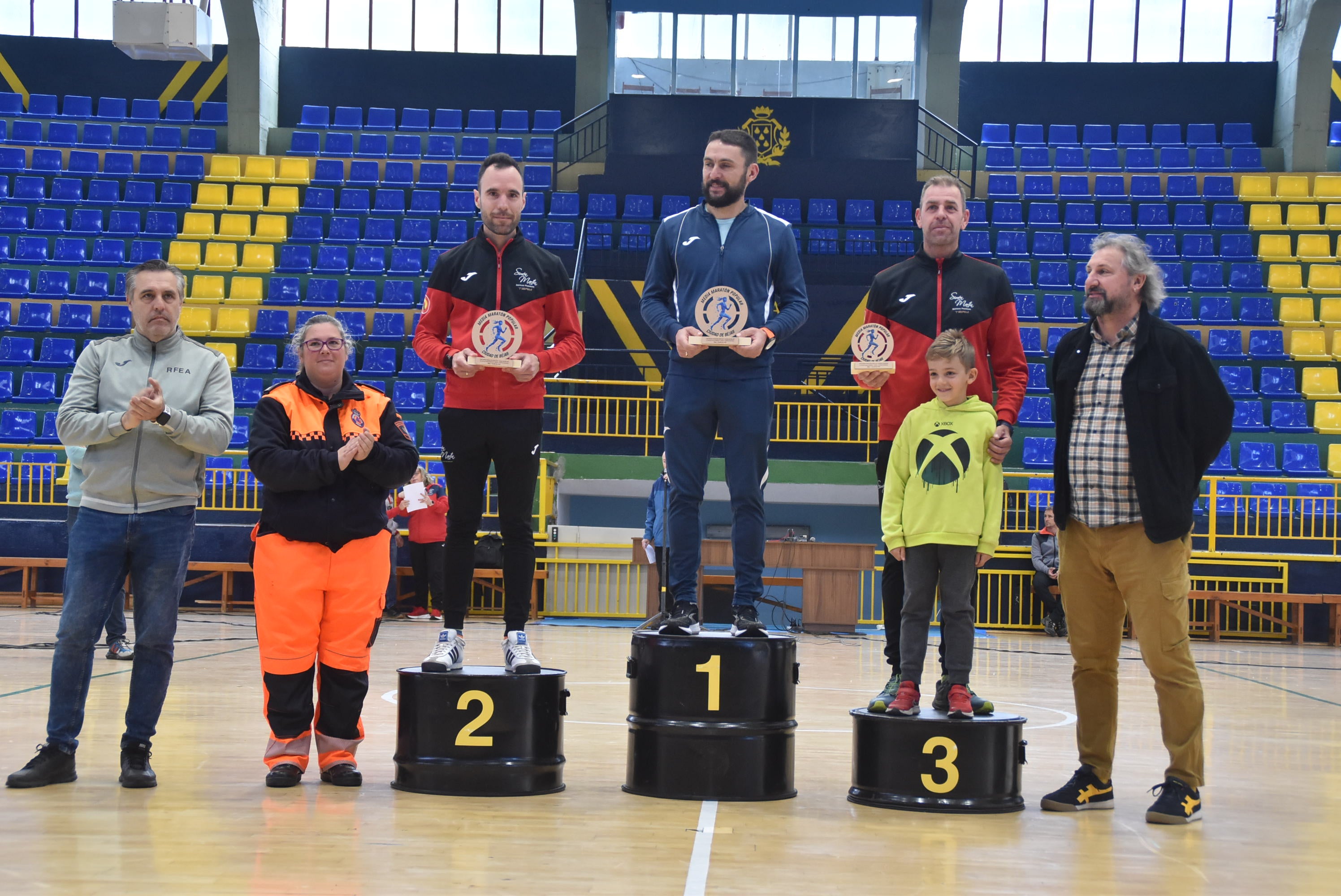 Dani Sanz y Ester Rodríguez ganan la Medio Maratón de Béjar