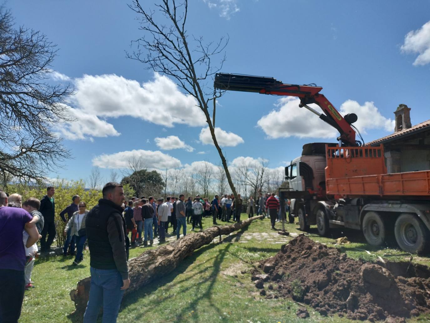 Los Santos se vuelca con la picota del quinto