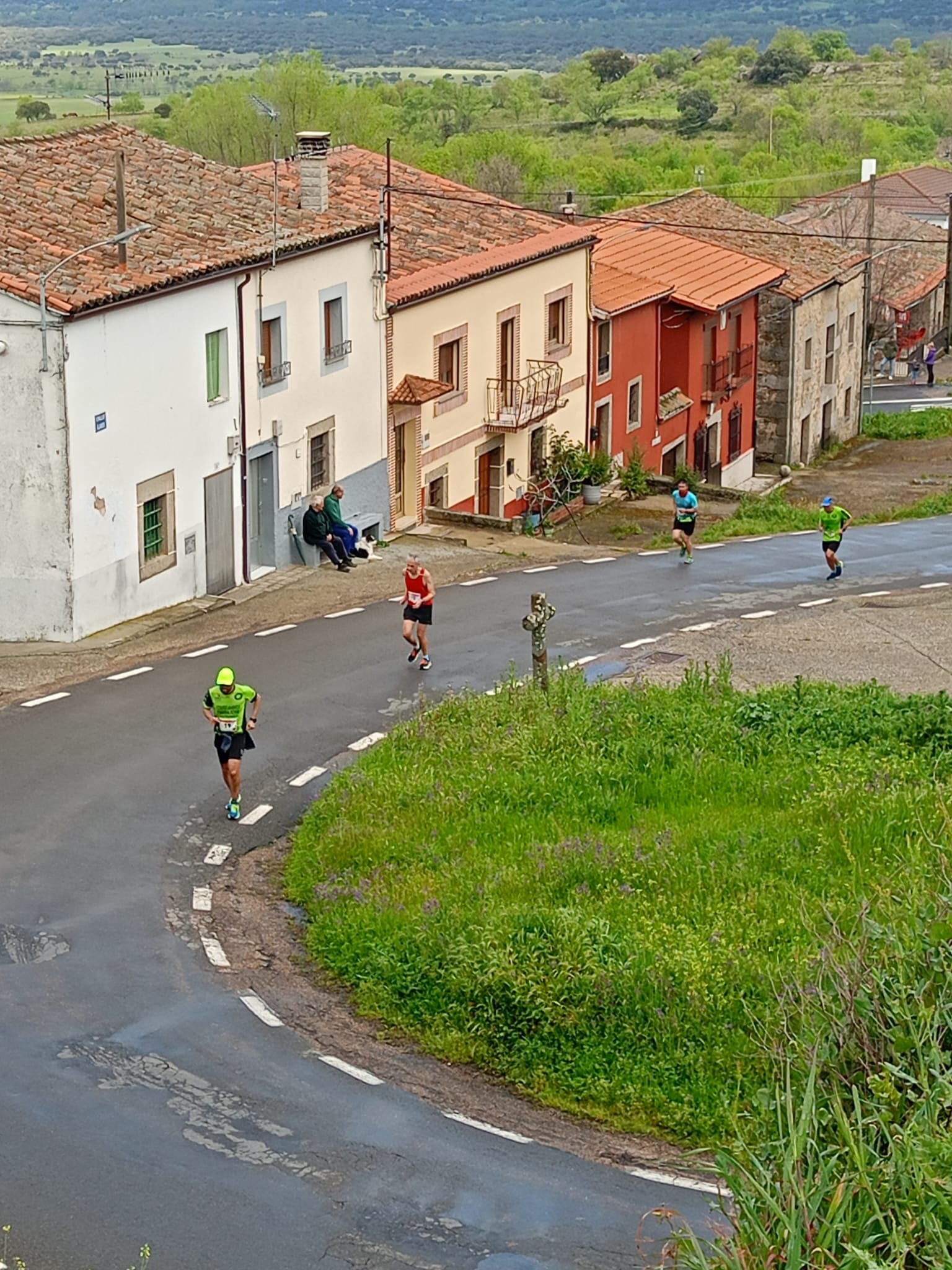 Dani Sanz y Ester Rodríguez ganan la Medio Maratón de Béjar