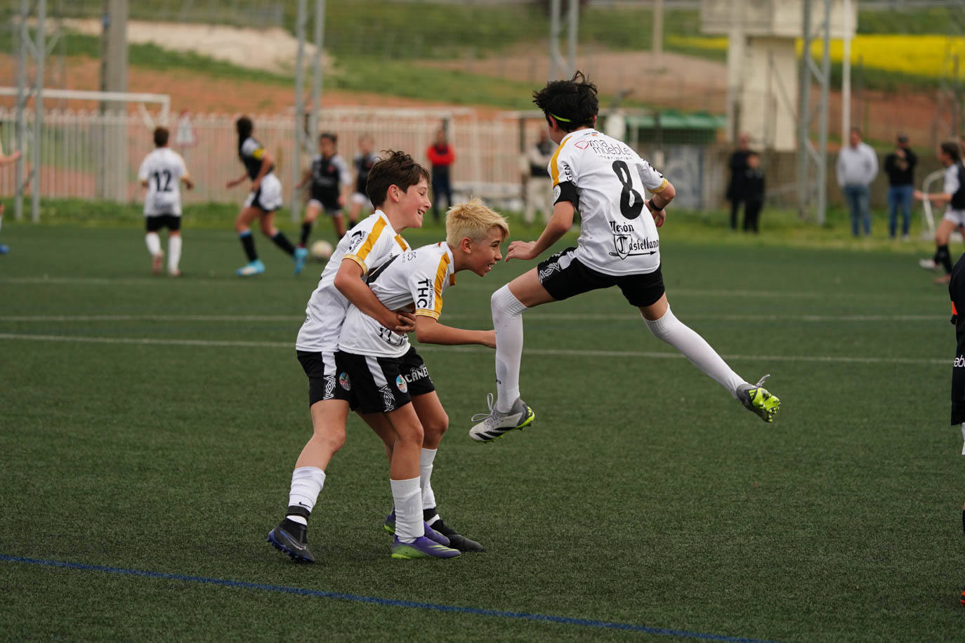 Las mejores imágenes de la jornada 21 del fútbol base en Salamanca