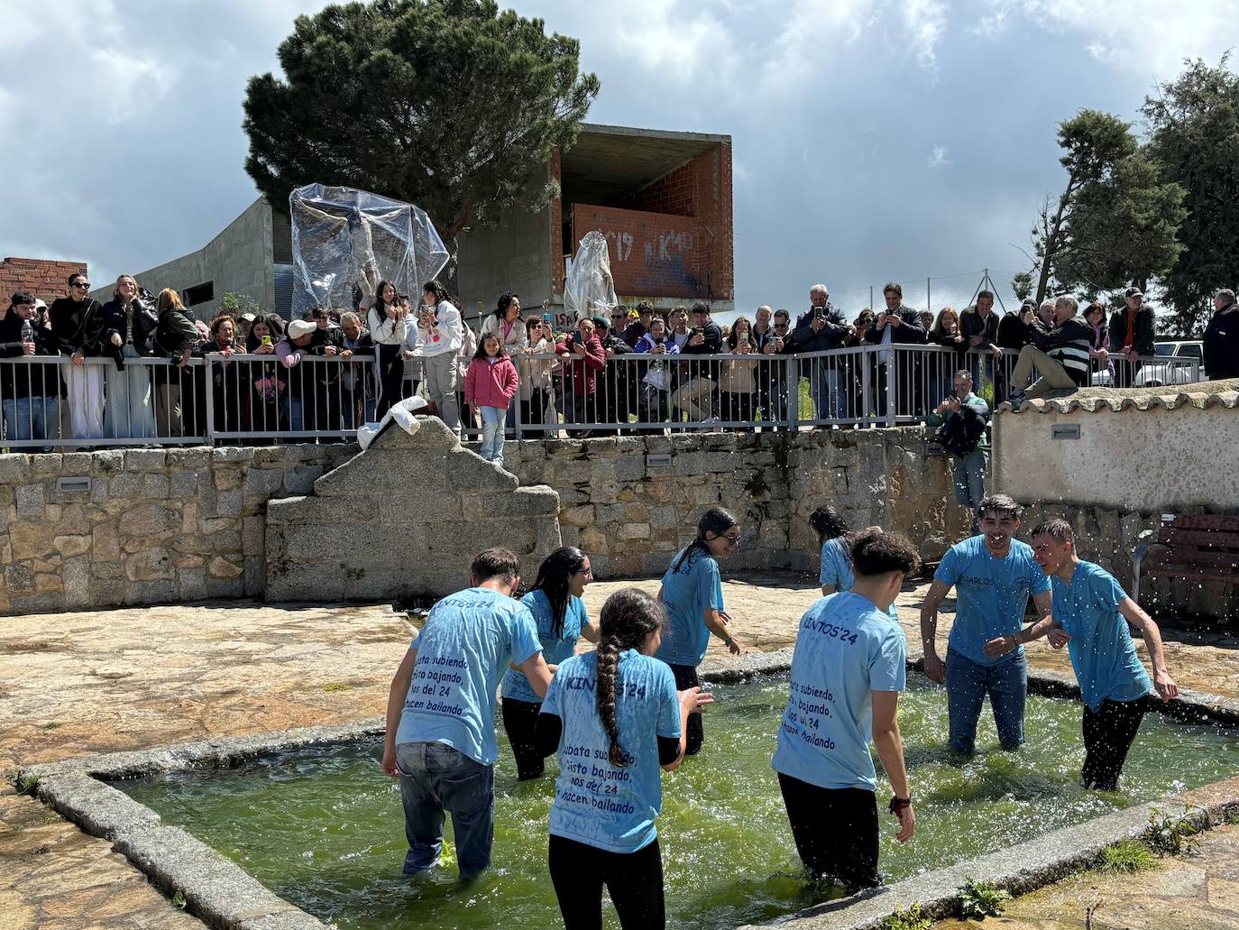 Chapuzón en el Gamo por el Cristo de Alaraz