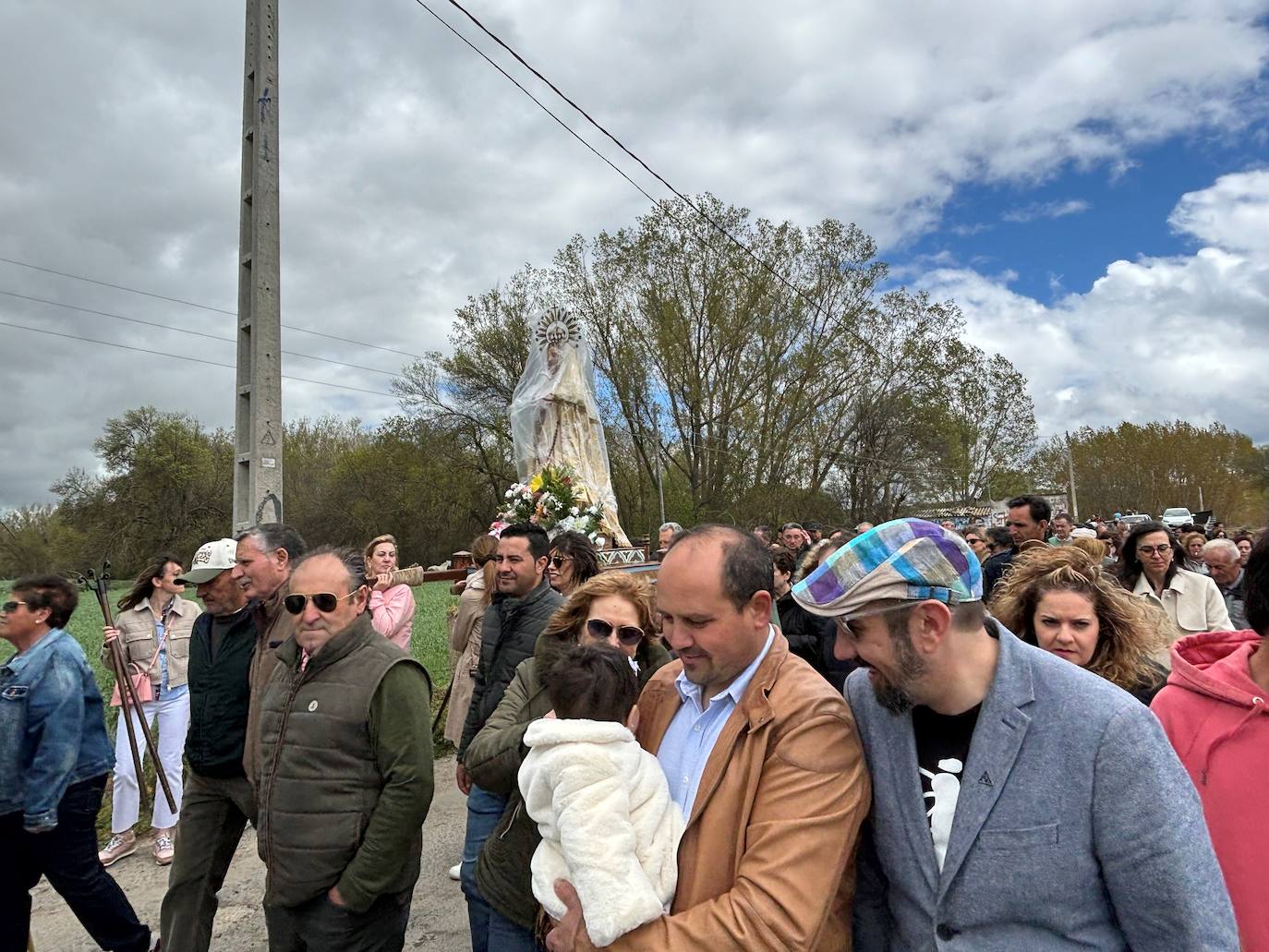 Chapuzón en el Gamo por el Cristo de Alaraz