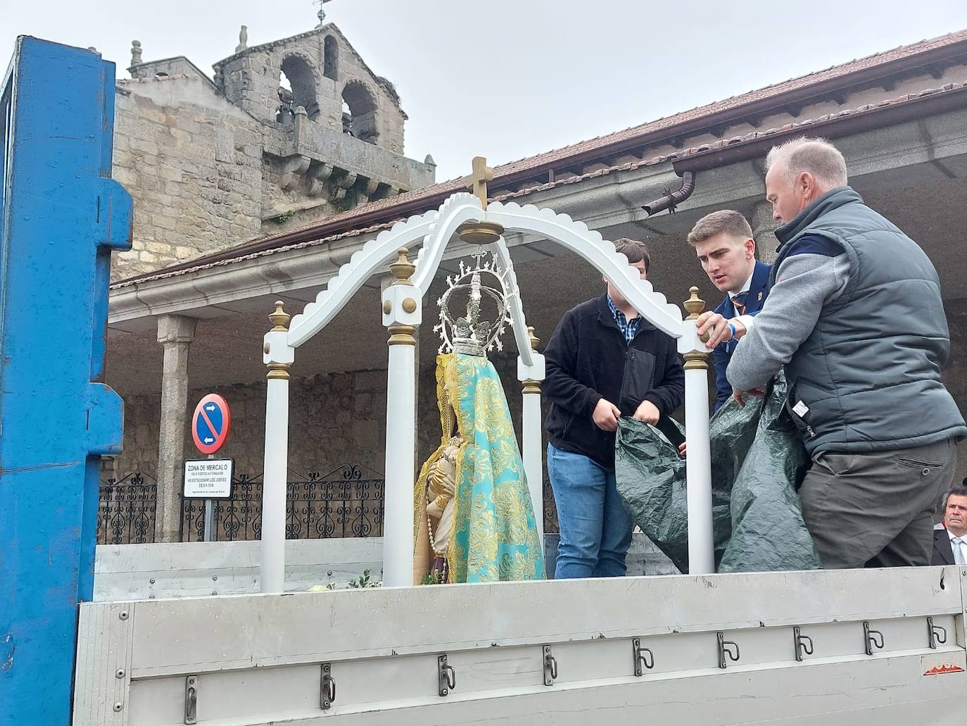 Linares de Riofrío cumple con la tradición y honra a la Virgen del Buen Suceso