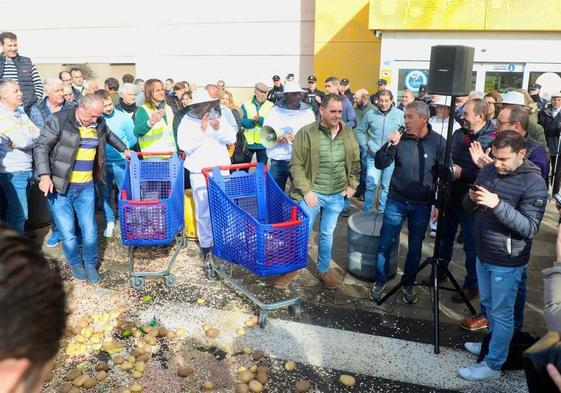 Acto de protesta conjunto de ASAJA, COAG, UPA y UCCL en Salamanca el pasado 15 de febrero.