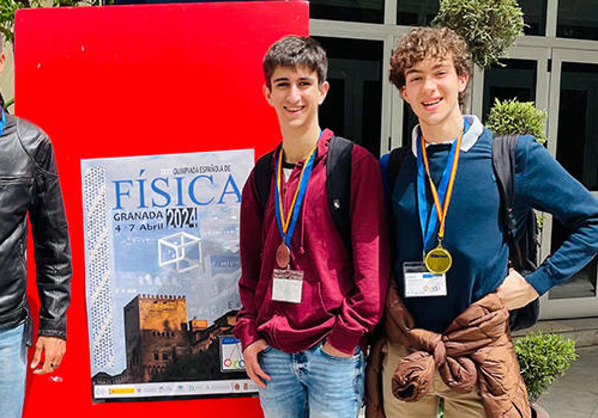 El salmantino Rodrigo Herrera Yánez y el abulense Daniel Batalla Sáez, medallas de oro y bronce respectivamente en la Olimpiada de Física