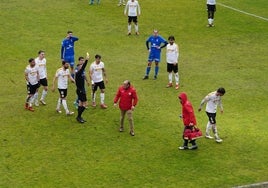 Imagen del choque entre el Salamanca UDS y el Villaralbo en el Helmántico.