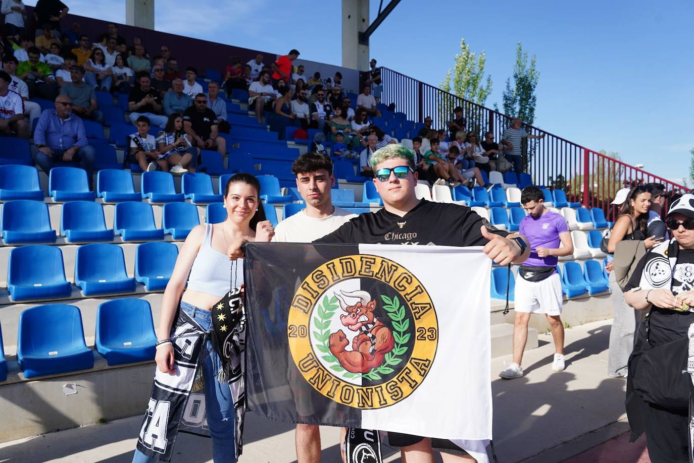 Búscate en la grada del Reina Sofía en el partido contra el Barça B