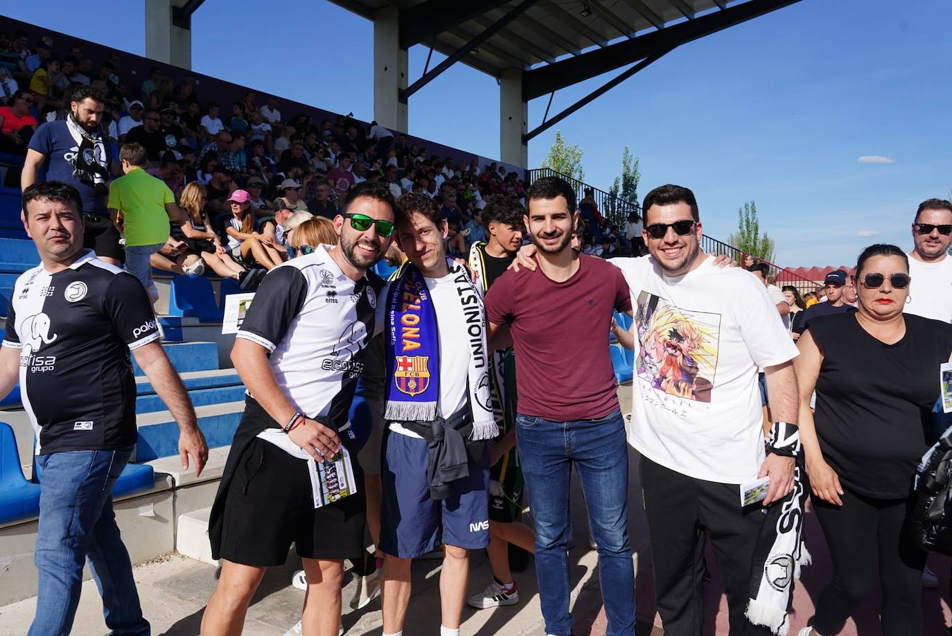 Búscate en la grada del Reina Sofía en el partido contra el Barça B