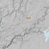 Mapa del el Instituto Geográfico Nacional con los puntos, señalados en naranja, donde tuvieron lugar los terremotos