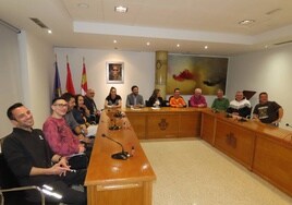Reunión con las personas dispuestas a ser voluntarios de protección civil en Peñaranda.
