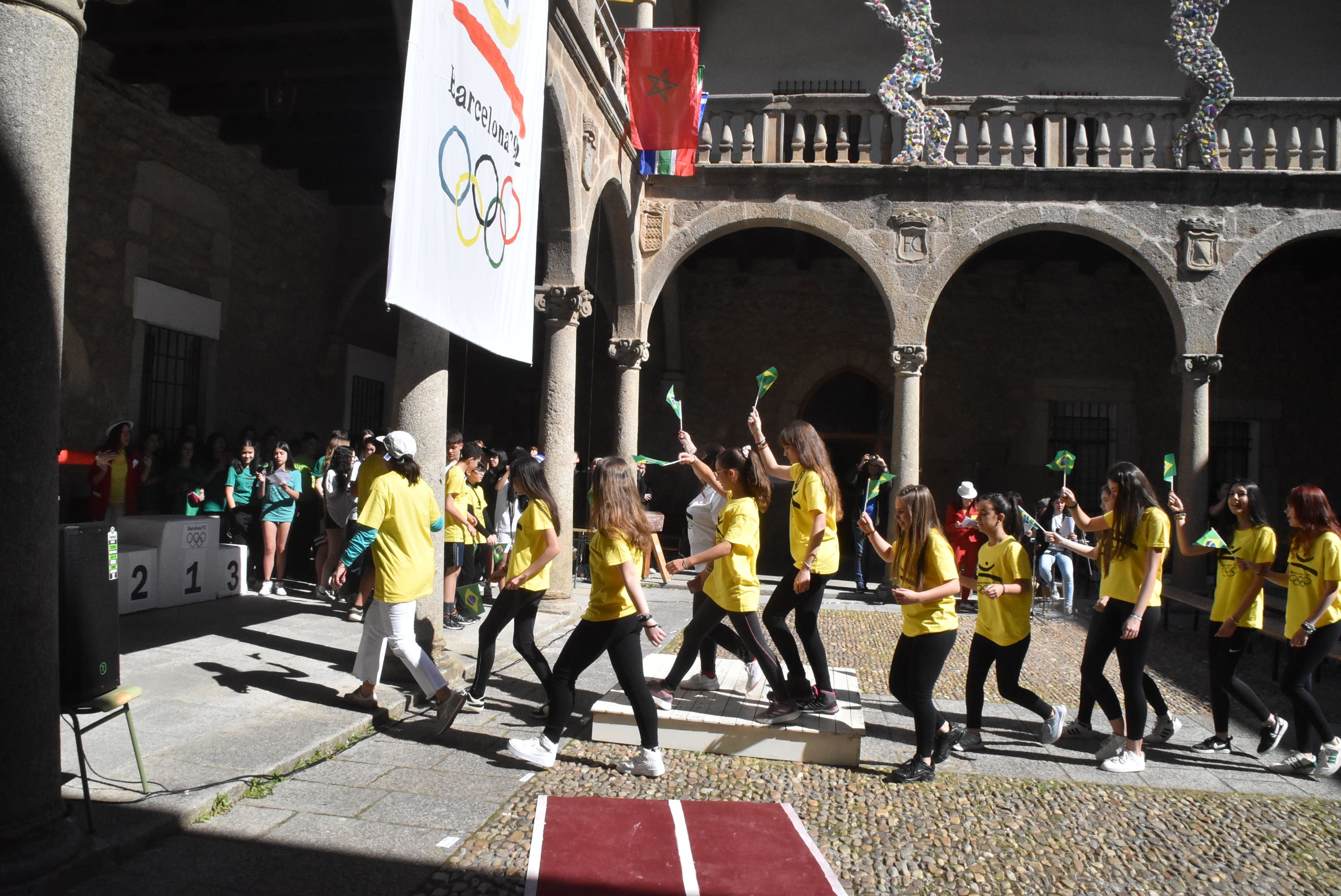 Recreación de las Olimpiadas en el instituto Ramón Olleros de Béjar