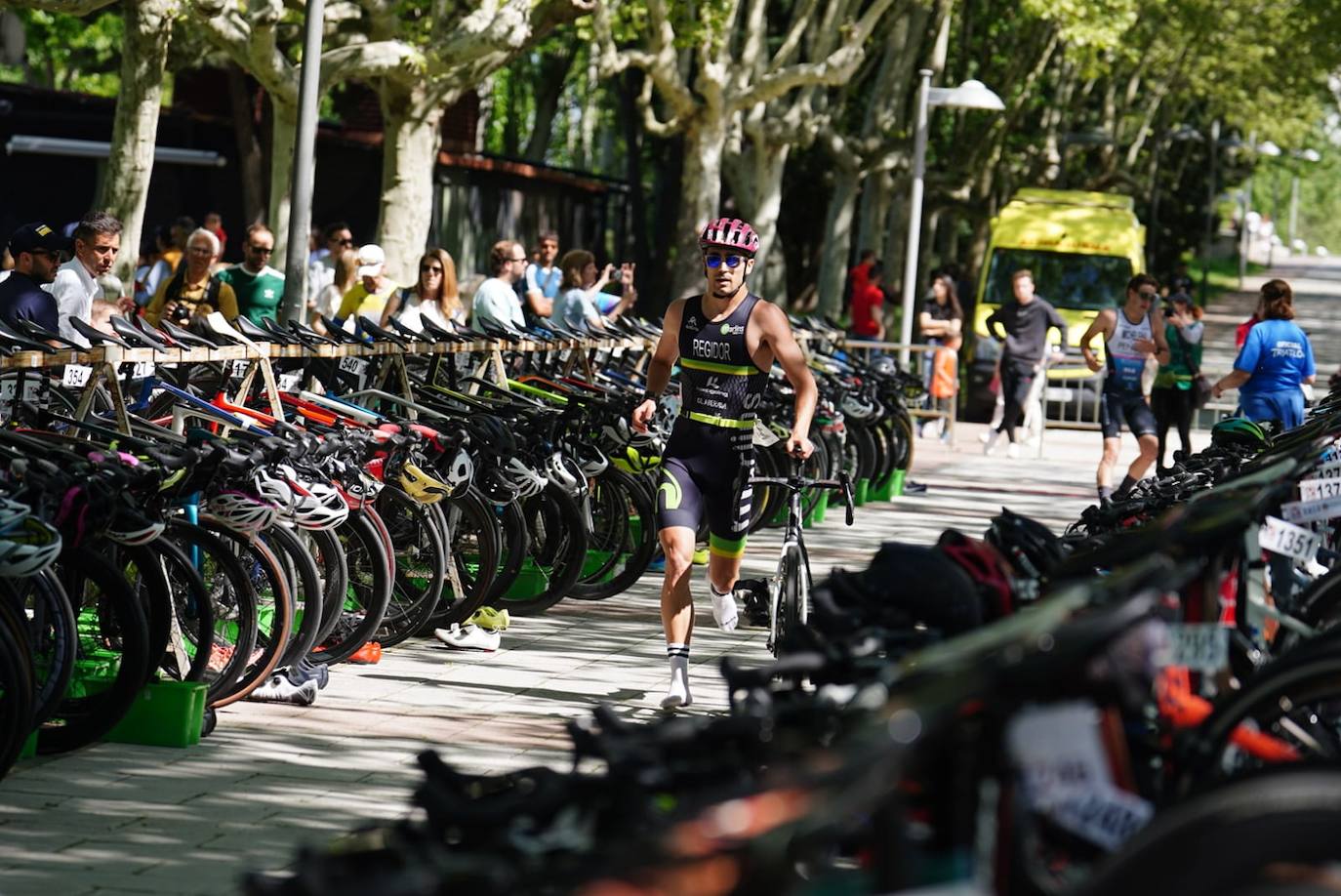 Nicolás Regidor y Marina Muñoz vencen en el Duatlón Sprint Grupo Andrés