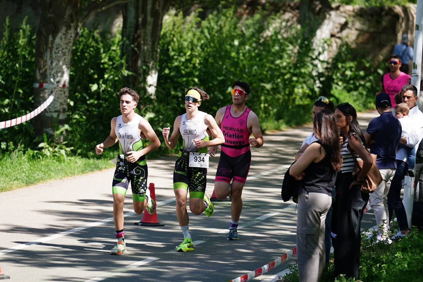 Nicolás Regidor y Marina Muñoz vencen en el Duatlón Sprint Grupo Andrés