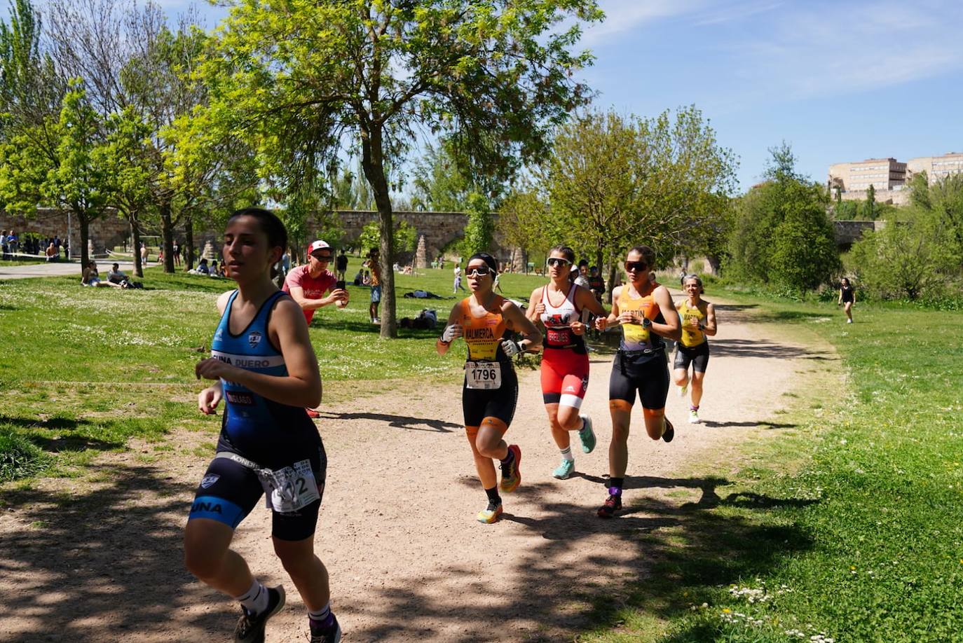 Nicolás Regidor y Marina Muñoz vencen en el Duatlón Sprint Grupo Andrés