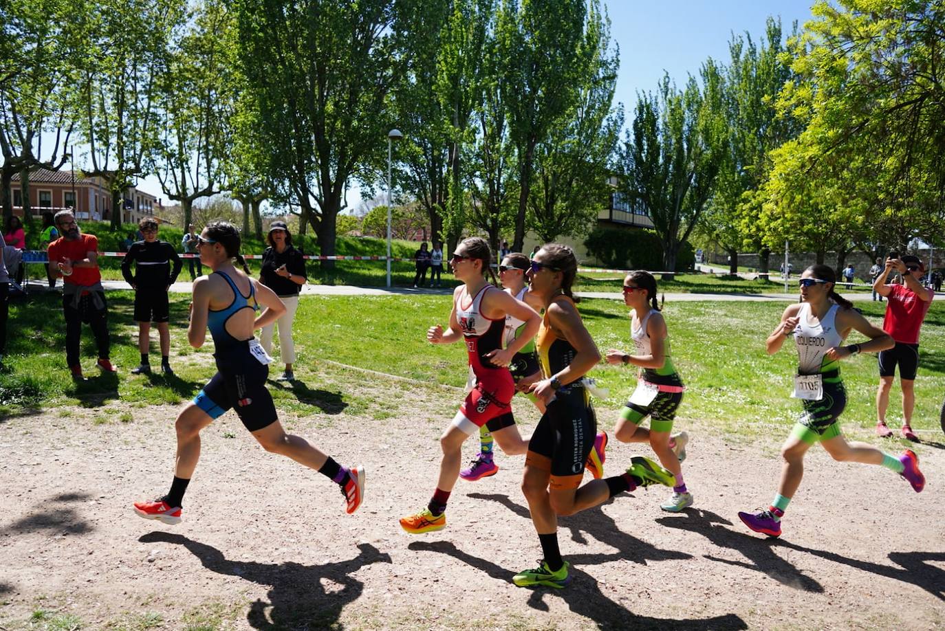 Nicolás Regidor y Marina Muñoz vencen en el Duatlón Sprint Grupo Andrés